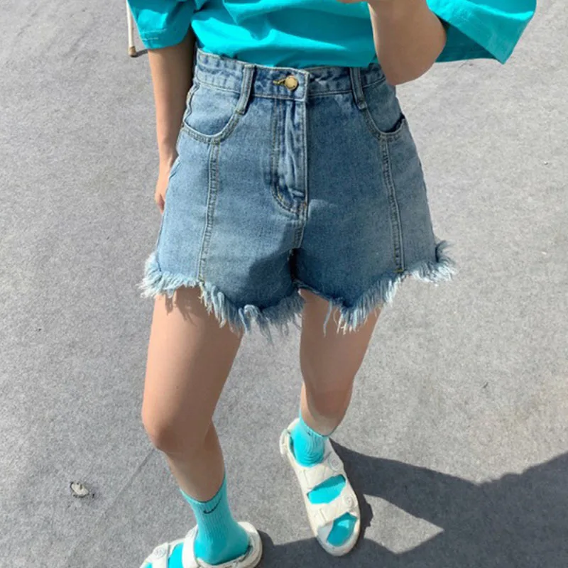 

2021 Casual High Waist Women Denim Hot Shorts Spring Summer Loose Pockets Female Tassels Wide Leg Blue Jeans Shorts