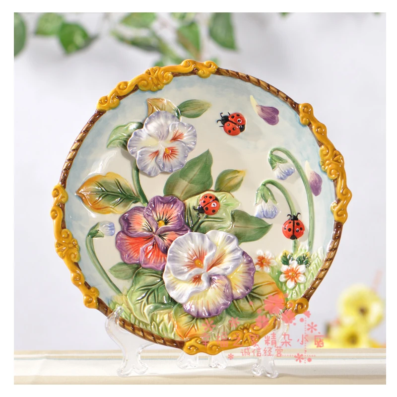 

3D Beetle Decorative Wall Dishes Porcelain Decorative Plates Home Decor Crafts Room Decoration Accessories Figurine
