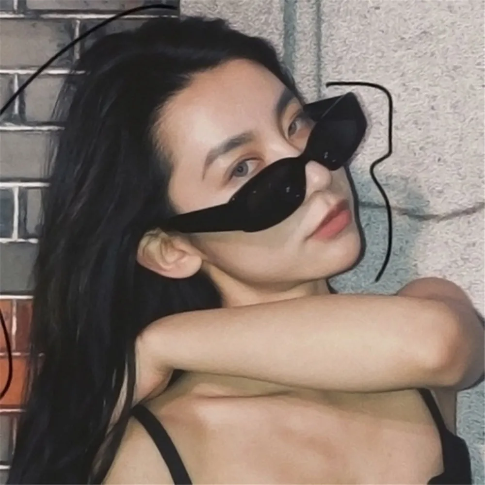 

Fashionable Beach Eyeglasses Women Sunglasses Small Rectangle Frame Sun Glasses UV400 Protection Eyewear protective goggles