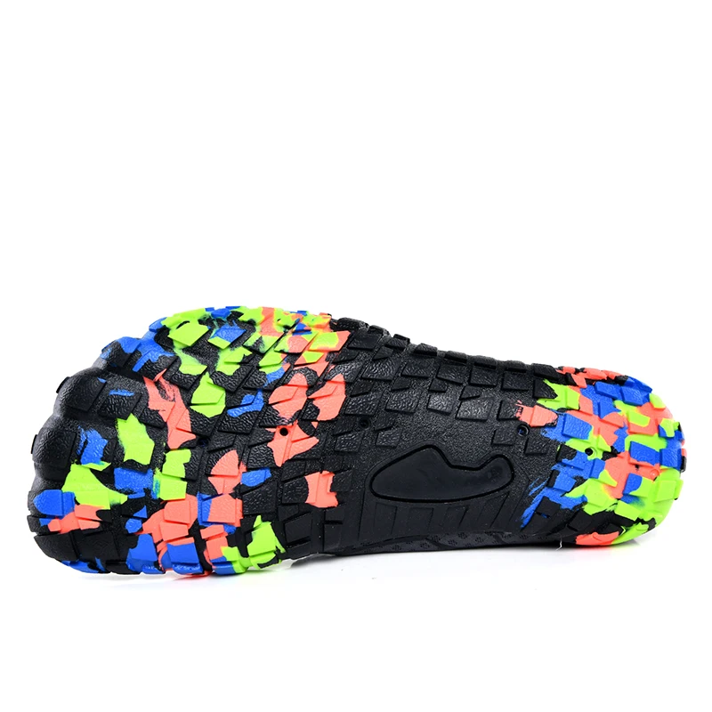 Акватуфли унисекс пляжная обувь для воды красивые женские кроссовки плавания