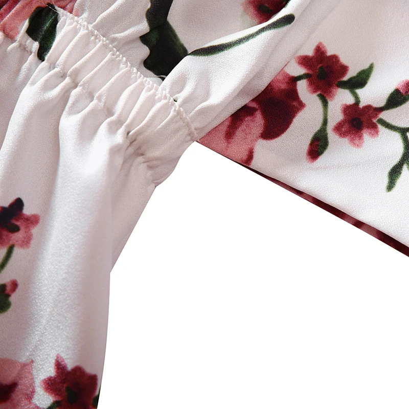 

Fashion Women Summer Sleeveless BacklessSuspenders Rompers Hollow Out Floral Print Jumpsuit Casual Loose Playsuit