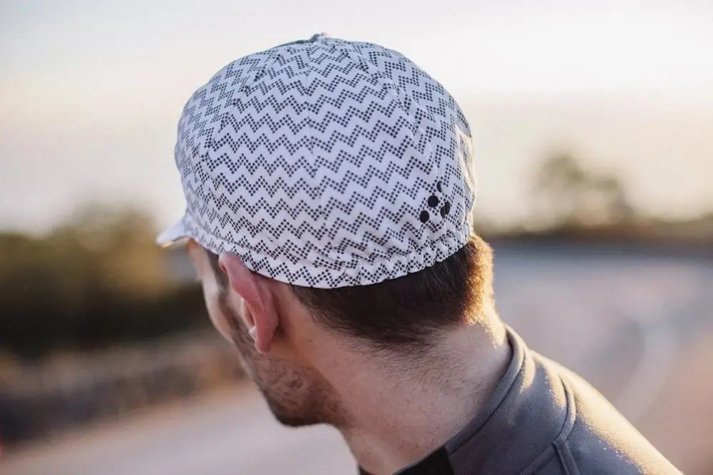 

New 2020 White Black Cycling Cap Cycle Headwear lightweight Men and Women bicycle hat Gorra Ciclismo one size