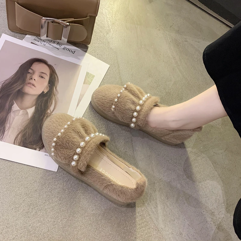 

Women Slip-on All-Match Elegant Loafers With Fur Casual Female Sneakers Pearl Decorateion Autumn Round Toe Flat Shoes Slip On Wi