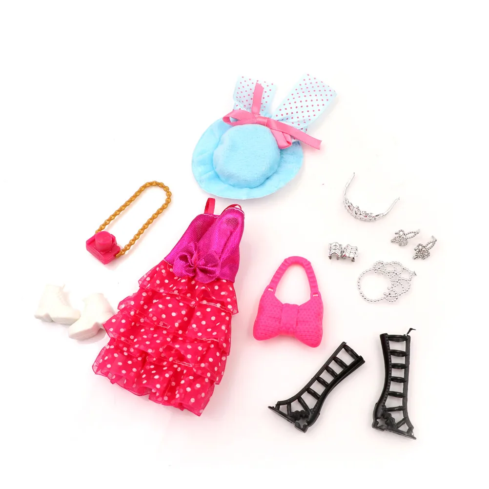 

Furniture Kids Play House Toy Plastic Travel Train Suitcase Luggage With Fashion Doll Accessories For Doll Travel Sets