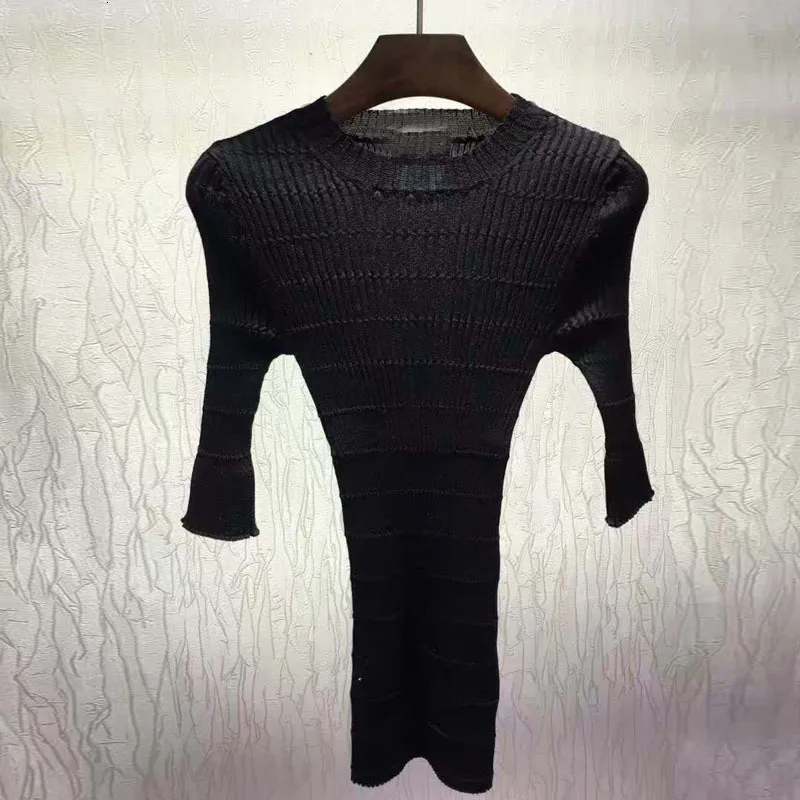 Summer Spring Vogue new arrive female knitting blouse with gold button on shoulder women sweater black Free Shipping | Женская одежда