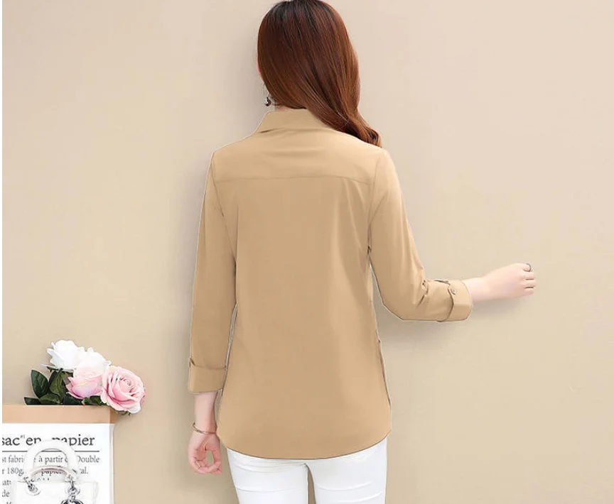 

Long-sleeve spring 2021 new top middle-aged mothers wear shirt women's western style large size cover belly solid color shirt