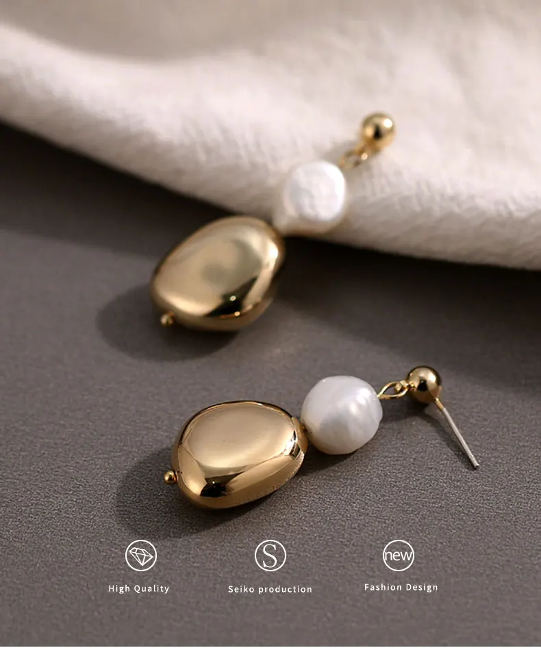 Korean Design Vintage Baroque Freshwater Pearl Earrings Irregular Bead Pendant Drop Earrings for Woman Birthday Present Jewelry
