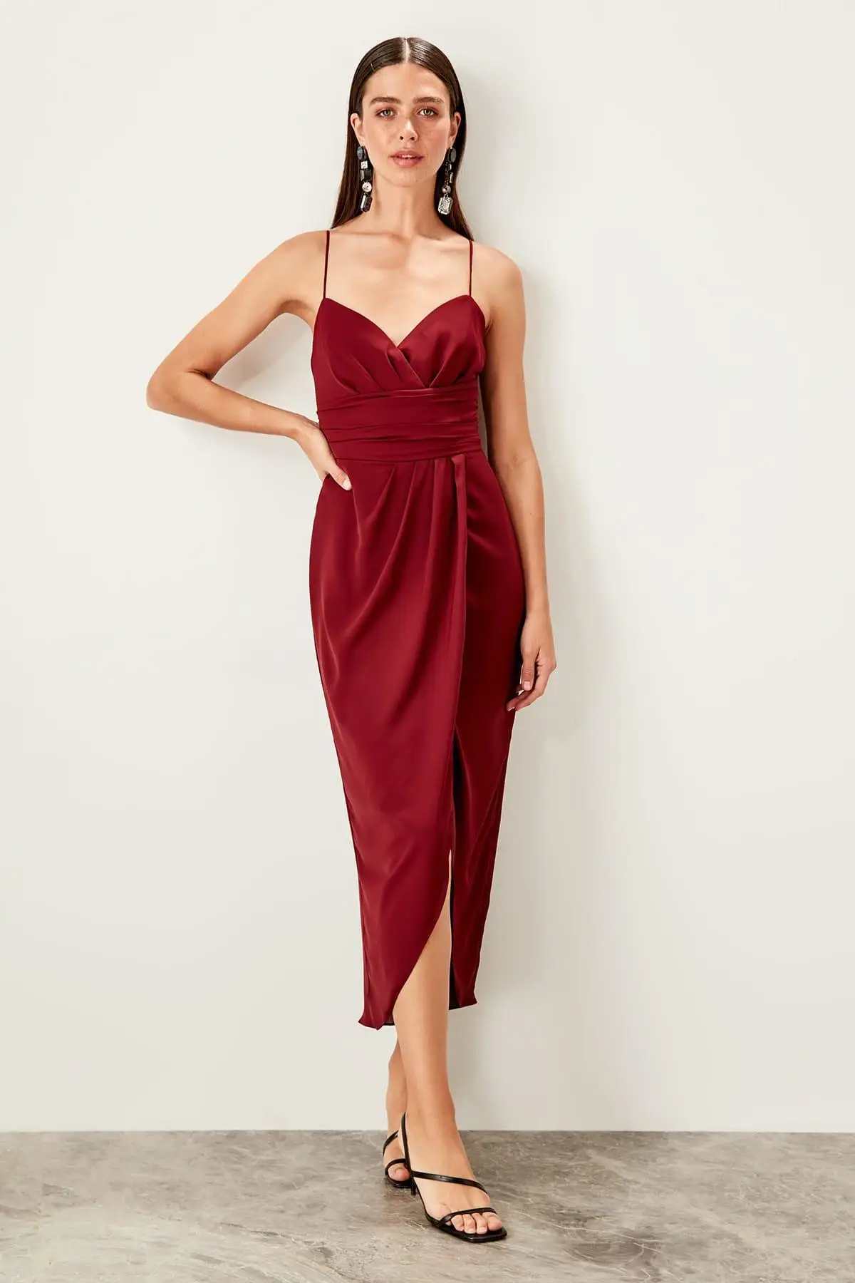 

Trendyol Burgundy Rib Detail Dress TPRSS19BB0420