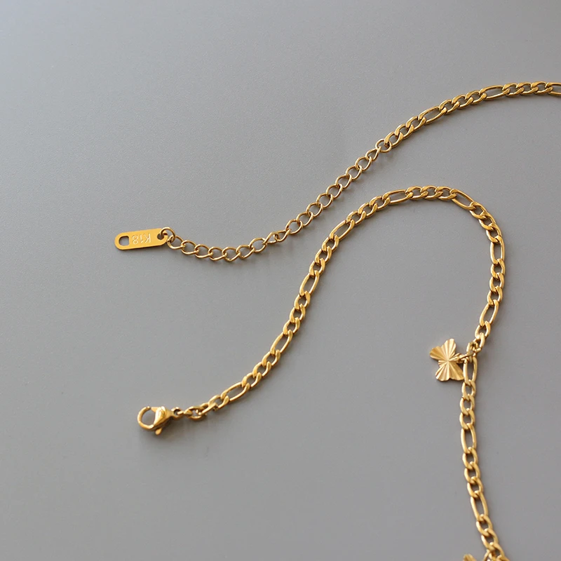 

2021 New Stainless Steel Texture Butterfly Charm with Figaro Chain Necklaces for Women Ladies Statement Gold Butterfly Necklace