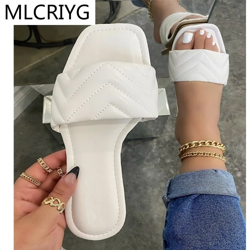 

Summer Woman Sandals 2021 New Fashion Women Casual PU Leather Flat Slippers Outdoors Open Toe Beach Women Sandals Plus Size 43
