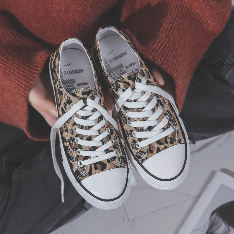 

New Leopard Print High Top Canvas Shoes Harajuku Sneakers Fashion New Lace-up All-match Flat Shoes Women Classic Streetwear