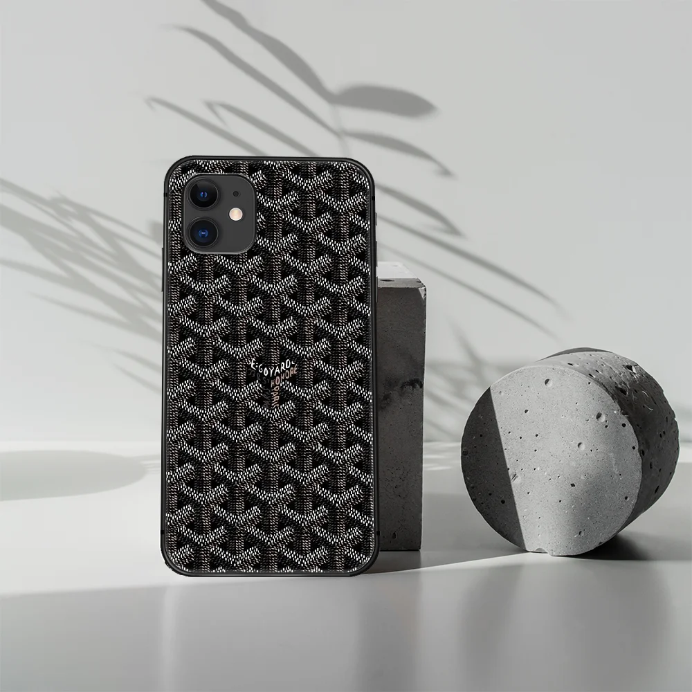 

Fashion luxury brand Phone Case Cover Hull For iphone 5 5s se 2020 6 6s 7 8 12 mini plus X XS XR 11 PRO MAX black Bumper Fashion