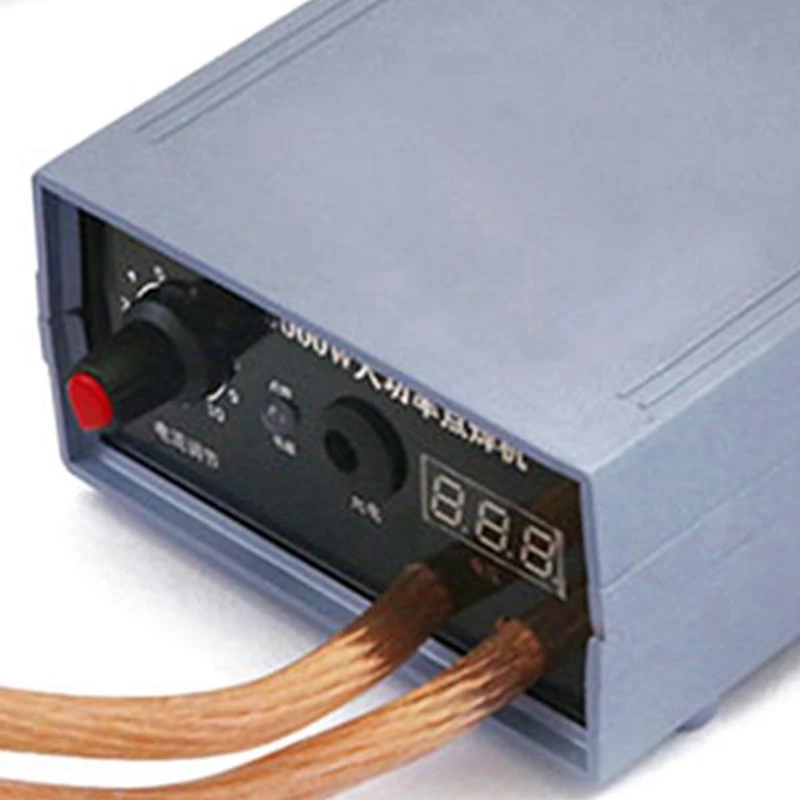 

Spot Welder 5000W Power Handheld Spot Welding Machine Portable 0-800A Adjustable Welders for 18650 Battery EU PLUG