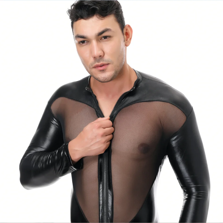 Женский черный облегающий комбинезон из лакированной кожи с длинными рукавами и