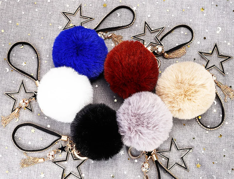 

Cute Fluffy Pompom Rabbit Fur Ball Keychain Decorative Fancy Fashion Best Friend Designer Chain Women Key Holder Car Bag Charms