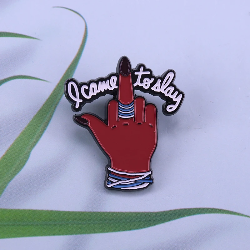 Сделано надлежащим образом я приехал чтобы сгибать пальцы средней длины сильная