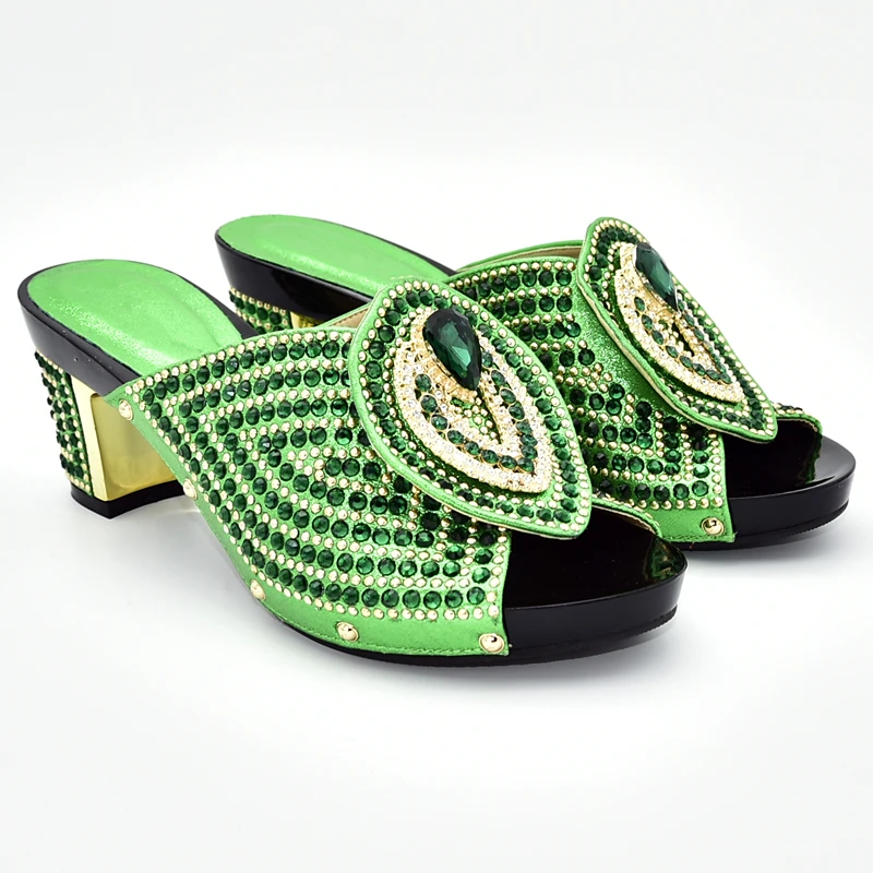 Босоножки женские на высоком каблуке сандалии с квадратным носком элегантные