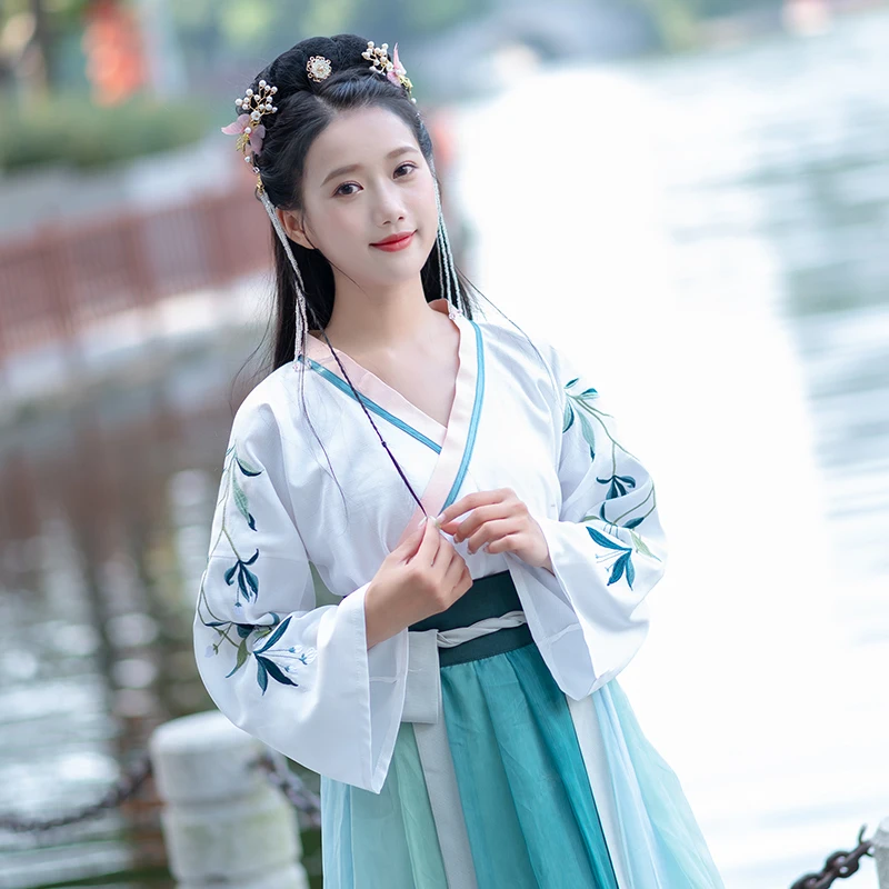 

Hanfu