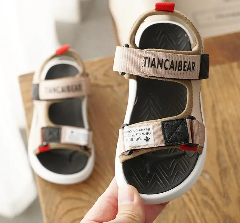 Новинка 2020 года Летняя детская обувь Брендовые сандалии с закрытым носком для
