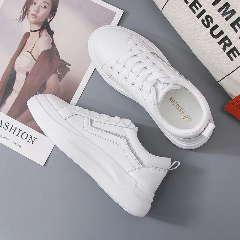 Повседневная обувь женские кроссовки коллекция 2019 года модные стразы белые на