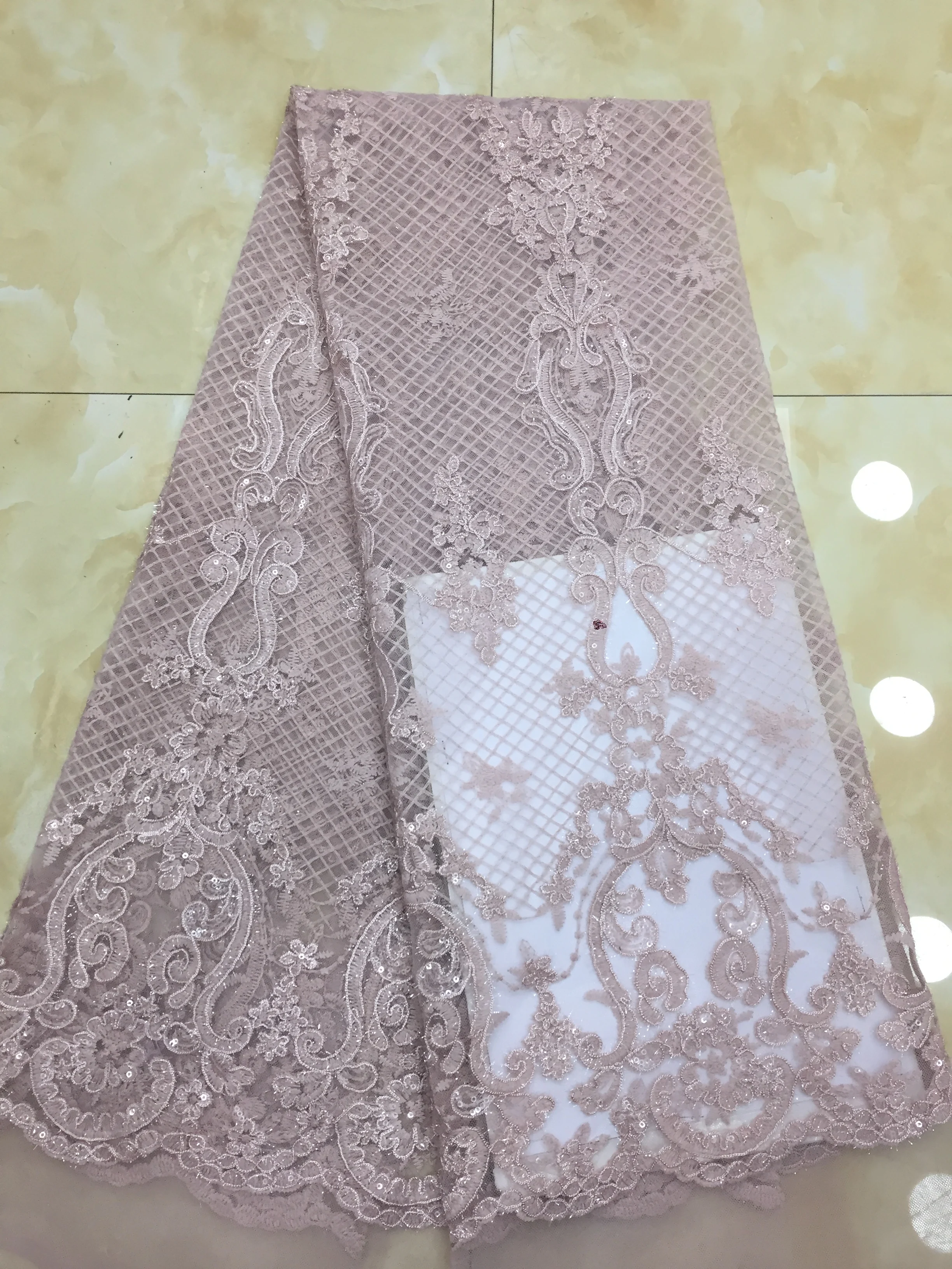 

Luxury African French Sequin Embroidered Lace Fabric Nigerian Glitter Sequence Lace Fabric For Women Party Dress