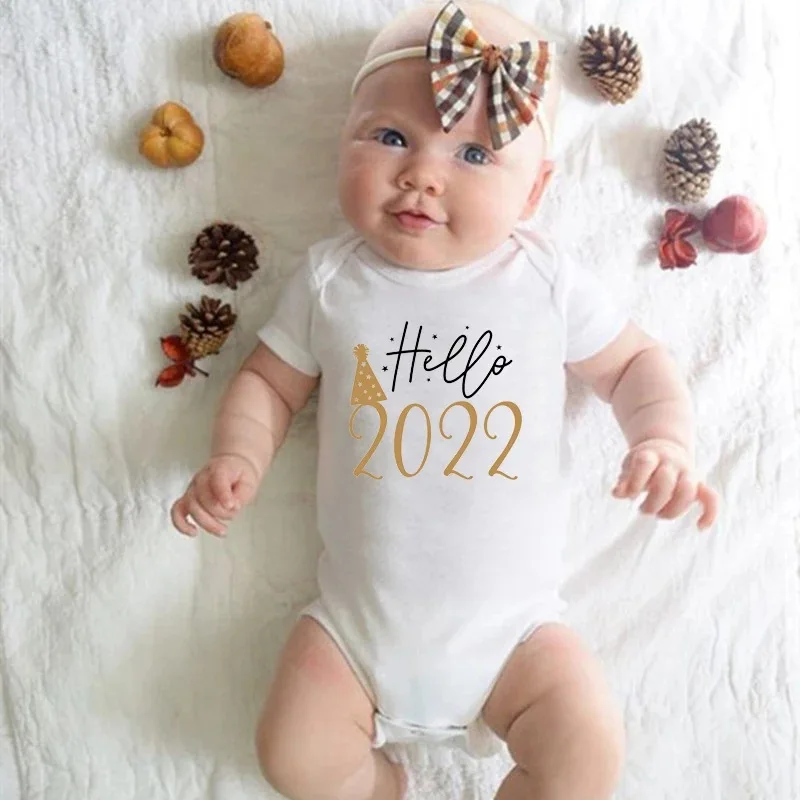 

Hello 2022 Newborn Baby Rompers Summer Short Sleeve Infant Letters Print Jumpsuits Funny Baby Boys Girl Clothes Pregnancy Reveal