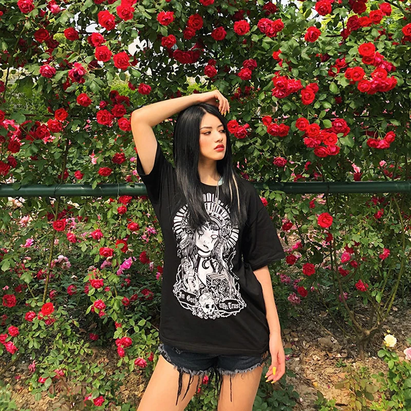 Женская футболка с коротким рукавом Goth Dark Повседневная Винтажная мультяшным