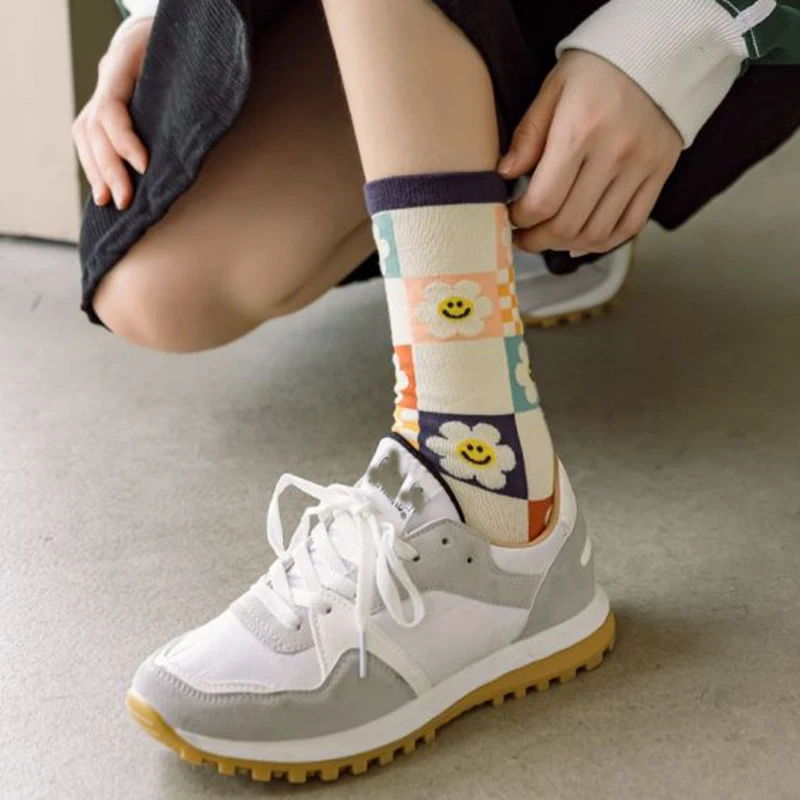 5 Pair Korean Style Women Socks Print Cute Flowers Fashion New   Streetwear Long Winter Socks Cotton Kawaii Chaussettes Socken
