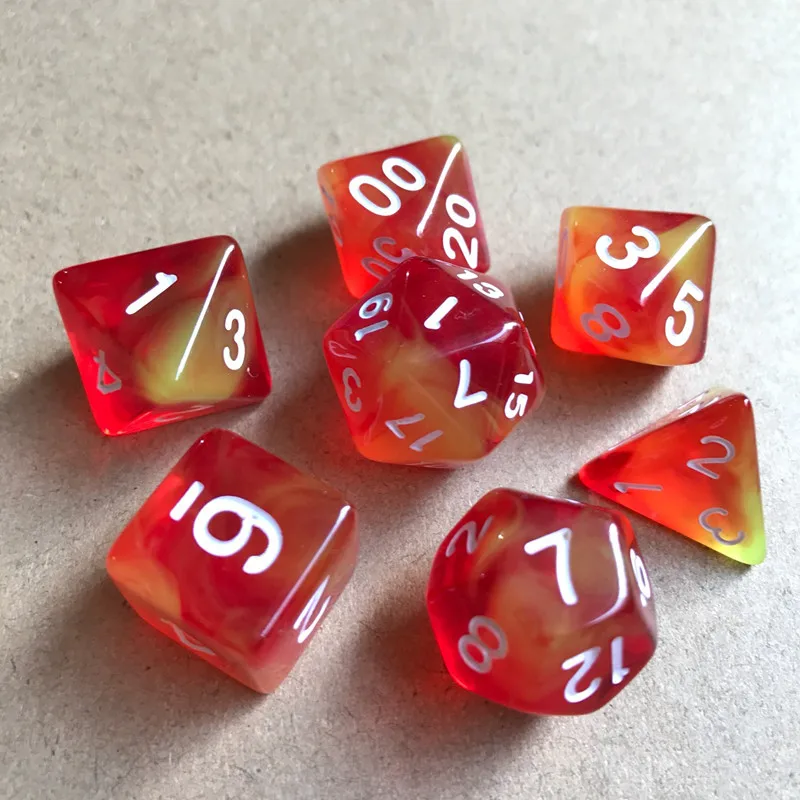 7 шт./компл. 4 цвета многогранные кости d &amp d4 d6 d8 d10 % d12 d20 TRPG игры Набор Игральный