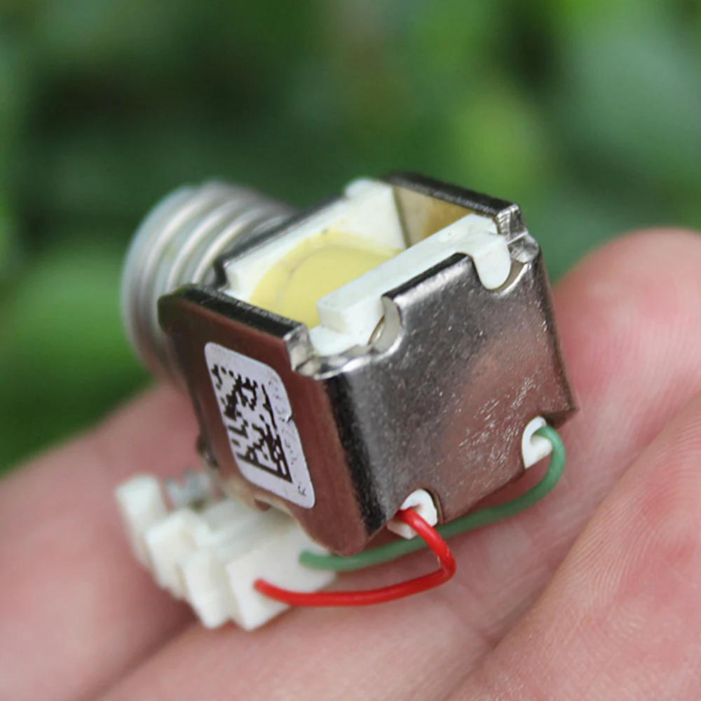 DC 3V 5V ручной самоблокирующийся электромагнитный напряжением выпуска защиты