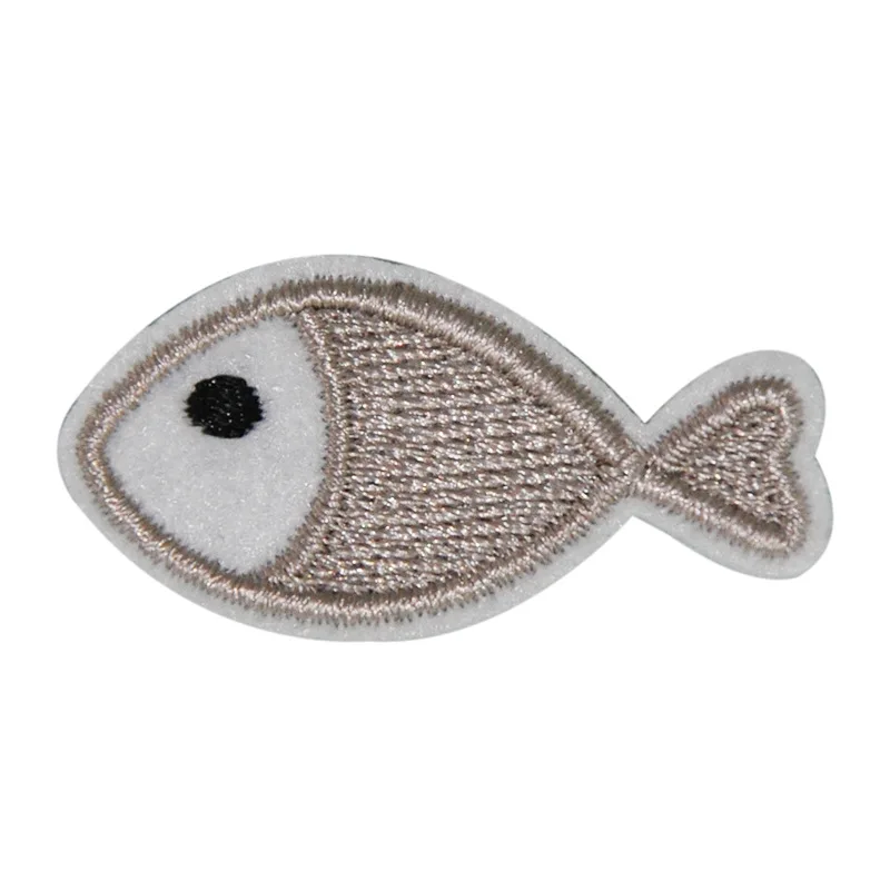 

1pcs Fish Badges Patches for Kids Clothing Iron Embroidered Patch Applique Iron Sew on Patch Sewing Accessories for DIY Clothes