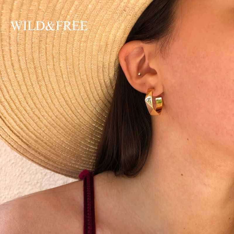 Женские Простые золотистые металлические серьги широкие полукруглые