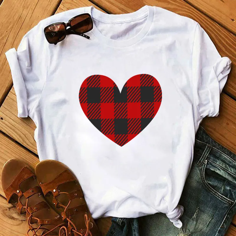 Модная красная клетчатая футболка с рисунком сердца женская коротким рукавом