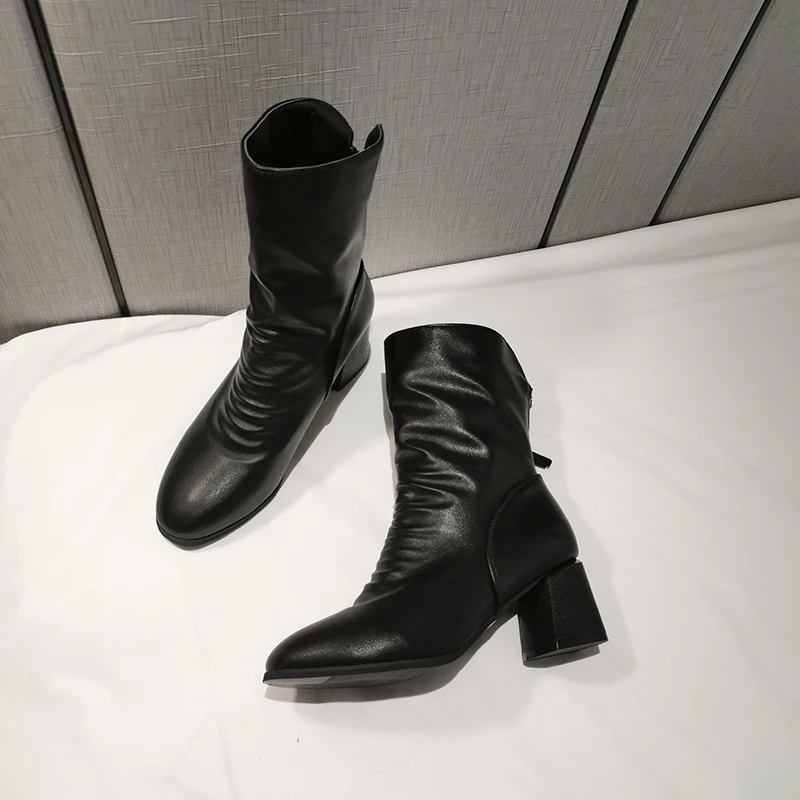 

2021Women Ankle Boots Plus Size Autumn Low Heel Shoes Platform Casual Female Short Boot Fashion zipper Fold Ladies Footwear PU