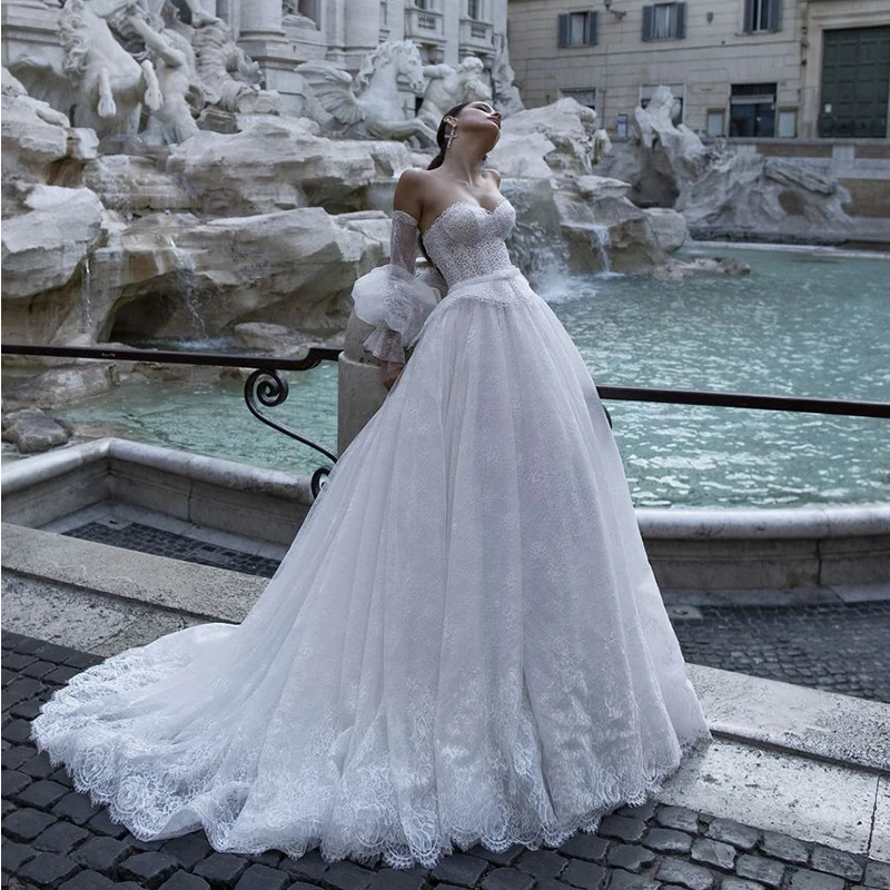 Платье Свадебное ТРАПЕЦИЕВИДНОЕ из фатина с кружевной аппликацией|Свадебные