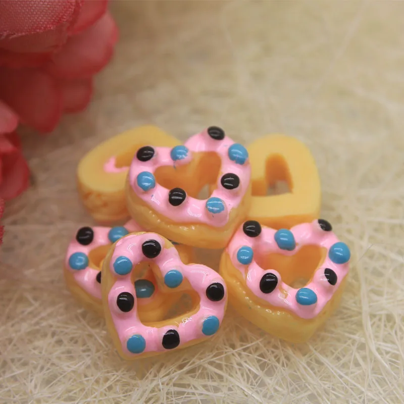 

Смешанные Цвет Кабошон из смолы с плоской задней стороной Kawaii DIY миниатюрная Еда в форме сердца из смолы для декорирования вестибюлей