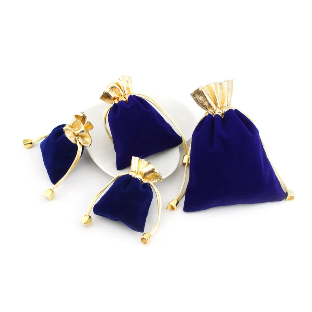 Рисунок 4 - элегантный красный бархатный мешочек разных размеров