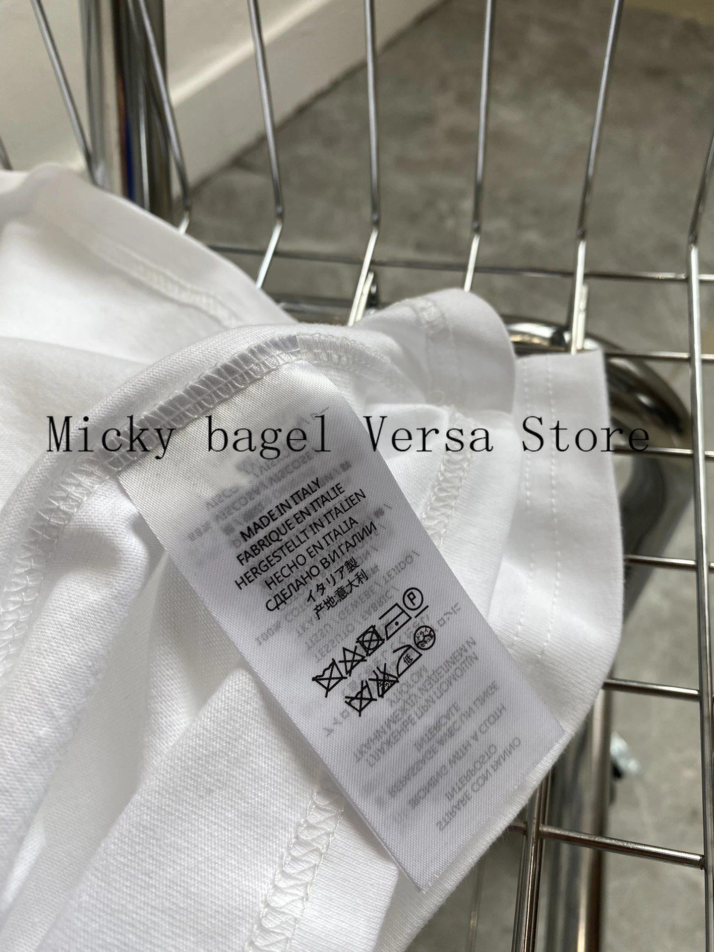 

2021 luxury brand hot diamond bow letter printing fashion women's top versatile round neck loose Casual Short Sleeve T-Shirt