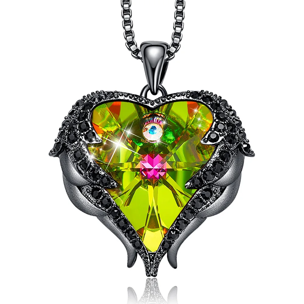 

Fashion Necklace Hot Style Accessories Heart of The Sea Necklace Angel Wings Crystal Clavicle Chain Necklace