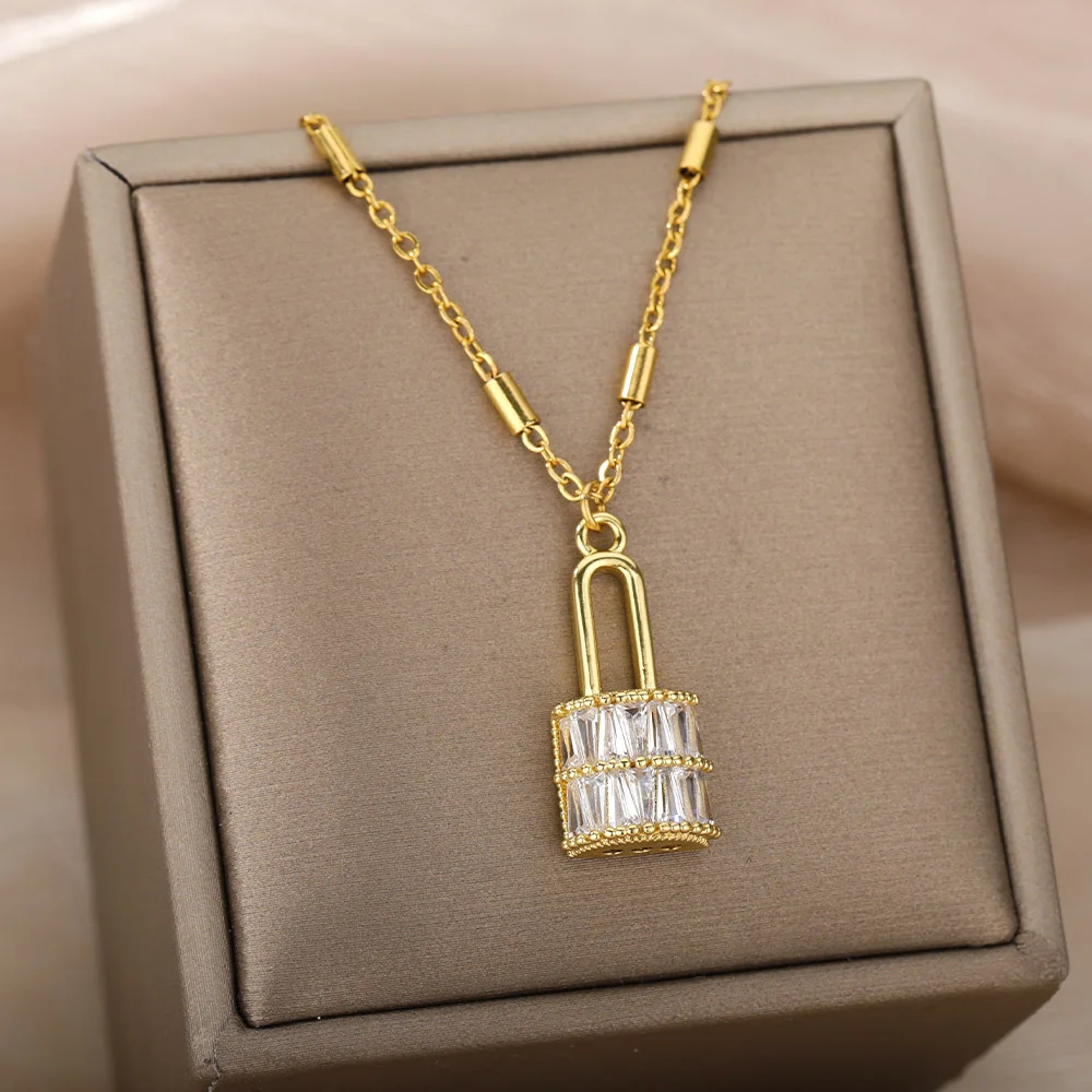 

Trendy Simple Geometric Exquisite Zircon Lock Pendant Chain Necklaces for Women Sweet Jewelry Bling Zircon Party Gift Girls