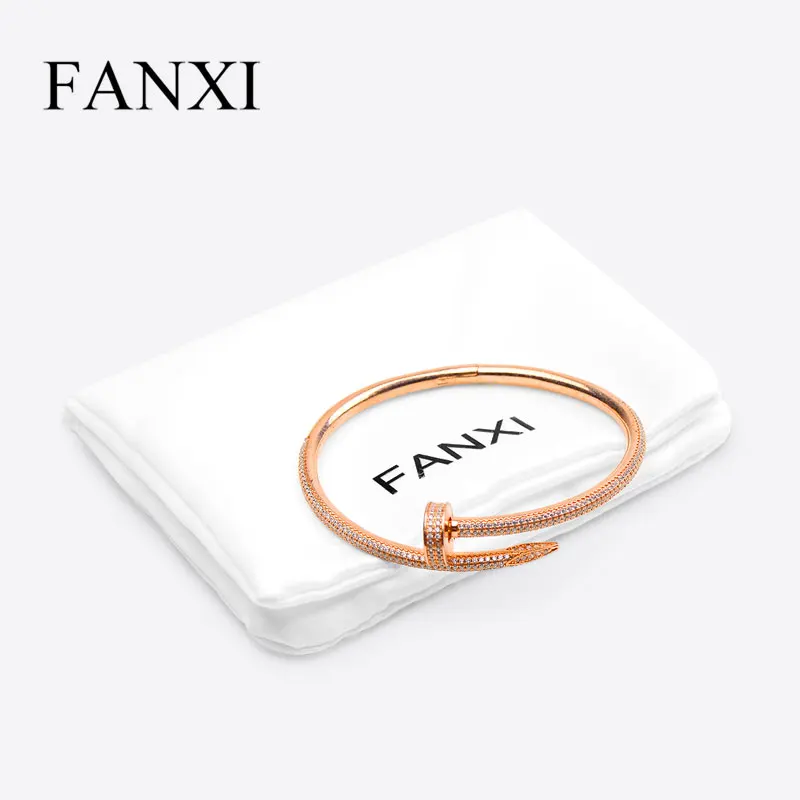 

Oirlv 10Pcs/lot Jewelry Packaging Bag Velvet Ring Bracelet Organizer Pouch White Jewelry Storage Bag Necklace Gift Bag Packaging