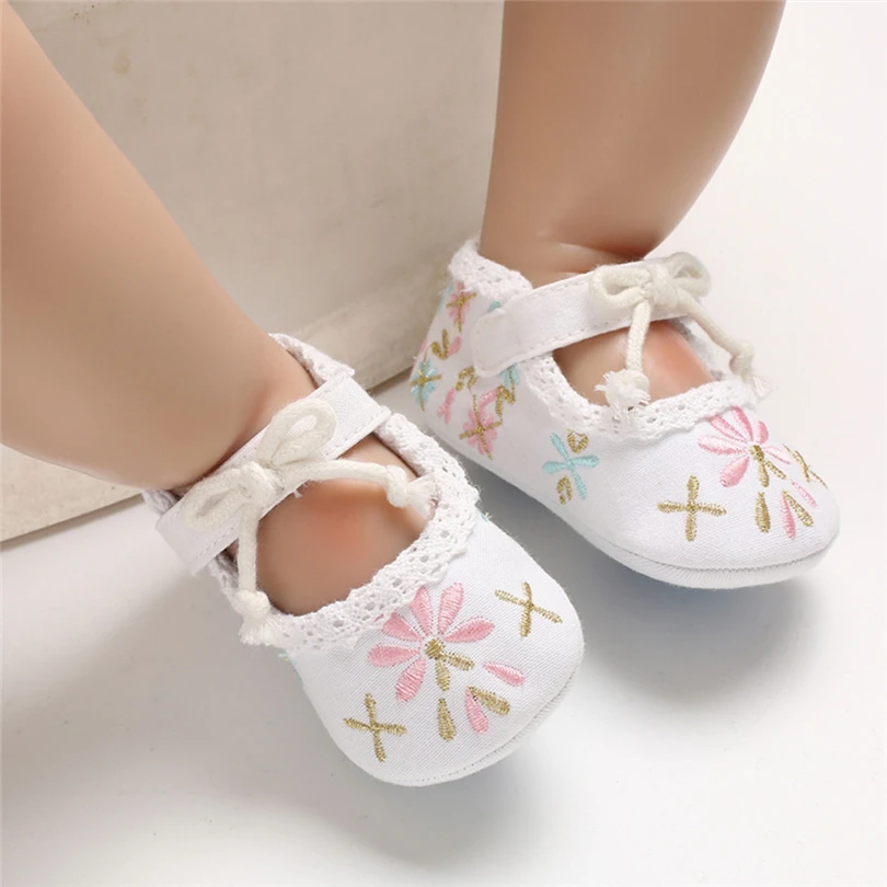 

Spring Baby Girls Shoes Embroidery Lace Bow Princess Shoes Sweet Soft Sole Flat Single Shoe Prewalker Toddler Footwear 0-18M A20