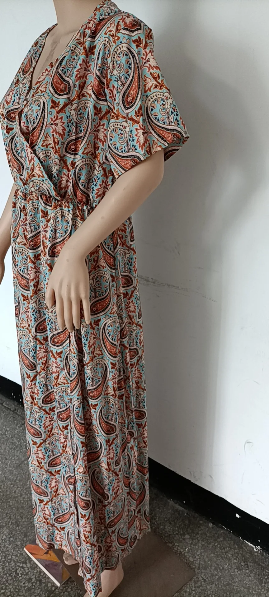 

Kalenmos 2021 Bohemian Retro Print Dresses Women Seaside Beach Vacation Leisure Sexy V-neck Short-sleeved Loose Slit Woman Dress