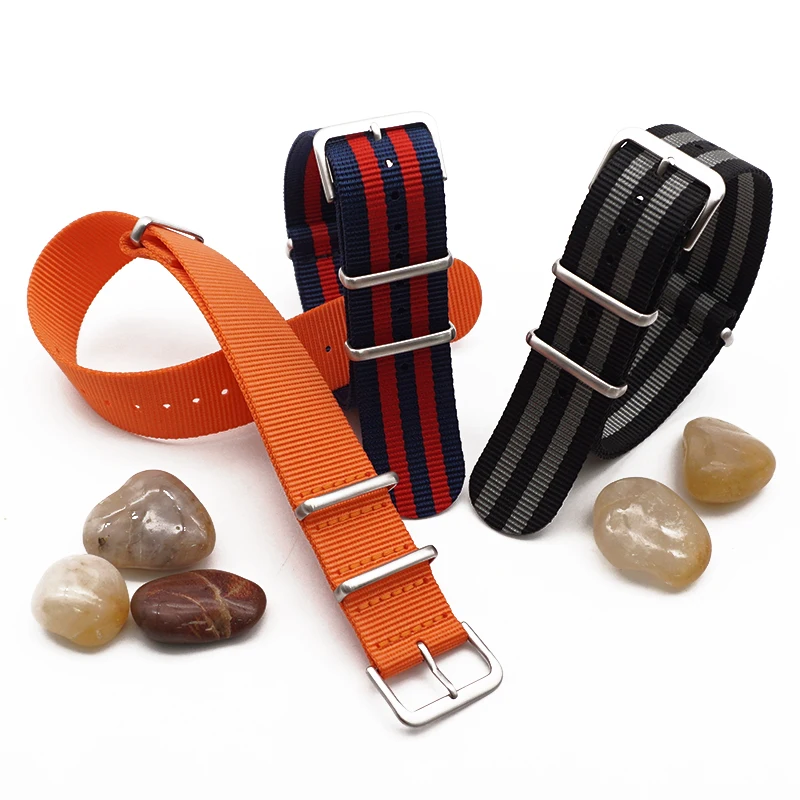 

Zulu Nato Watch Strap 20mm 22mm Watchband For James Bond 007 Design Black/Red/Green Nylon Watch Band Use Skin-friendly Material