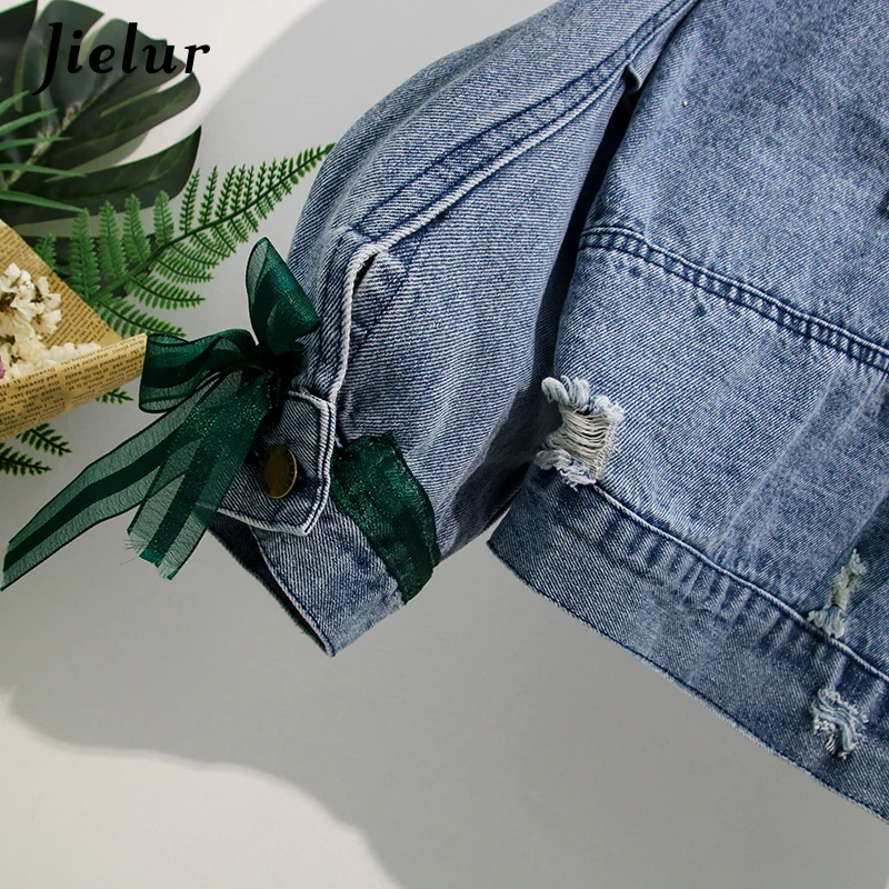 

Jielur Blue 2020 Autumn Women Jacket Hipster Pockets Denim Coat Turn-down Collar Jean Coats Embroidery Button Female Jacket
