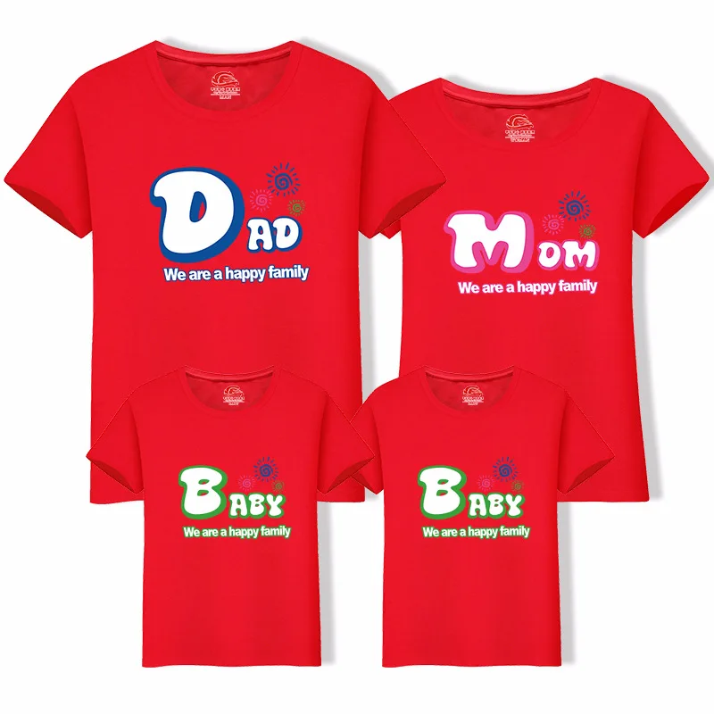 Футболка с надписью на тему семейного образа папы мамы ребенка одинаковые наряды
