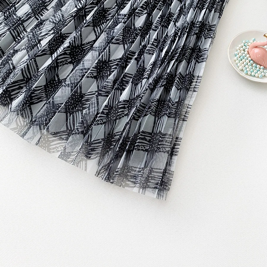 

British Style Sub-skirt Net Gauze Puffy Skirt Mid-length A-line High-waist Pleated Skirt Temperament Retro Umbrella Skirt