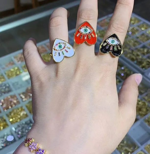 Кольцо женское регулируемое золотое белое черное красное с сердцем от сглаза |