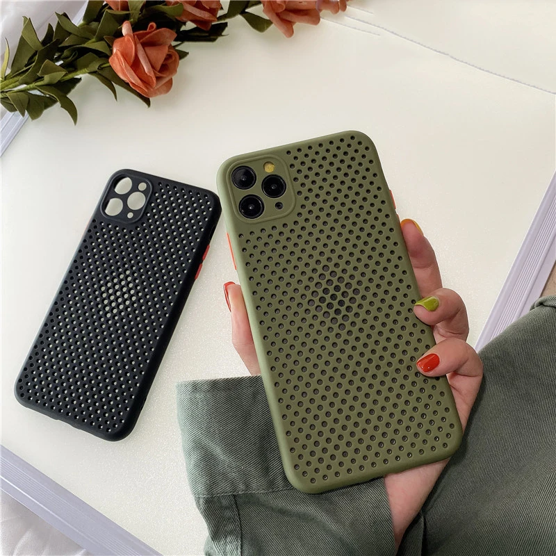 

Breathable Cooling Phone Case for IPhone 12 11 12Pro Pro XR XS Max X 8 7 Plus Soft Silione Shockproof Cover Cases Funda Coque