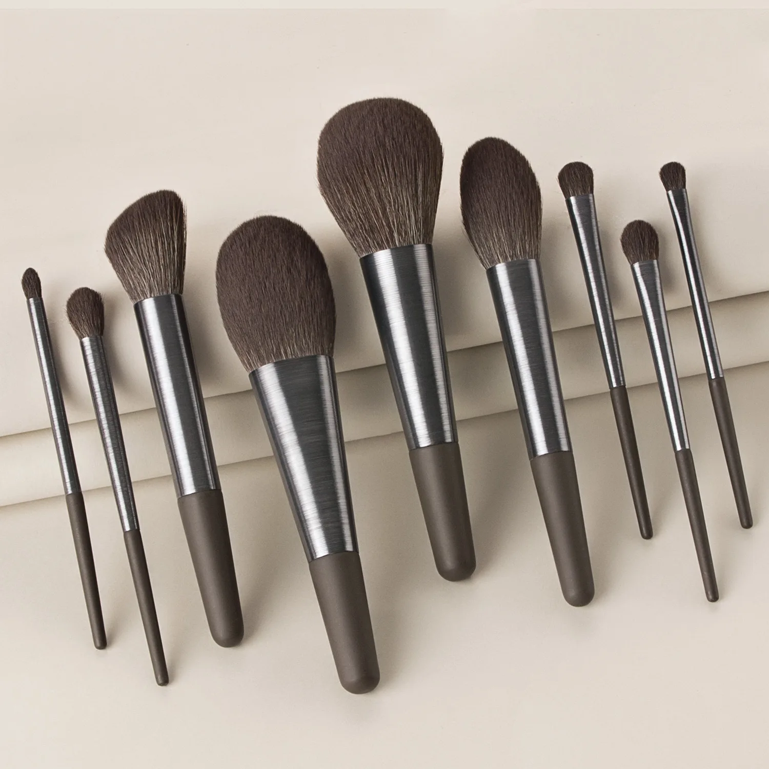 

9PCS NEW Makeup Brushes Set Cosmetic Powder Eye Shadow Foundation Blush Blending Beauty Make Up of Brochas Maquillaje KIT